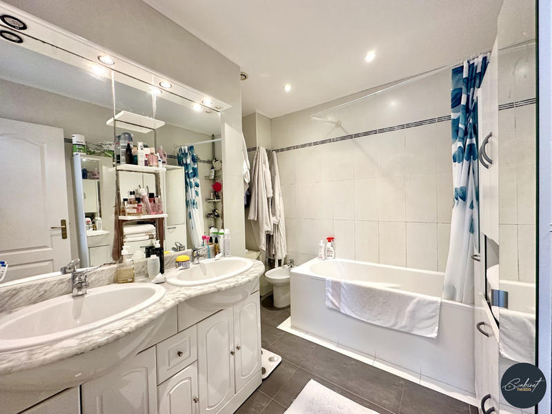 Appartement - 71 m² - 4 pièces