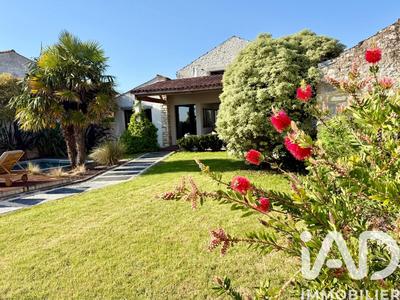 Maison - 170 m² - 7 pièces