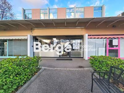 Local commercial - 54 m²