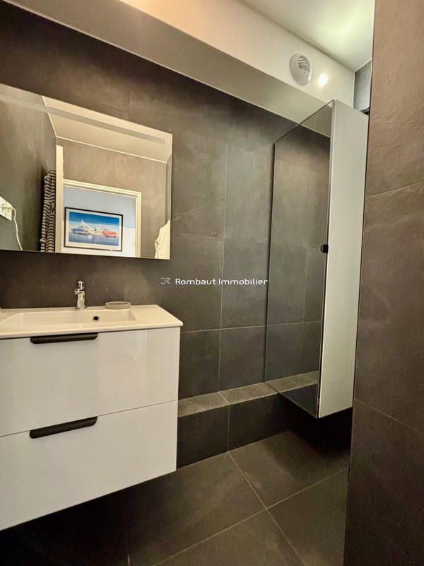 Appartement - 96 m² - 4 pièces