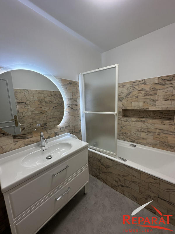 Appartement - 162 m² - 6 pièces