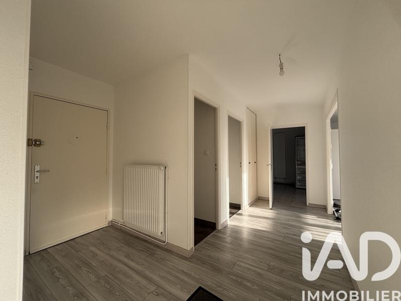 Appartement - 92 m² - 3 pièces