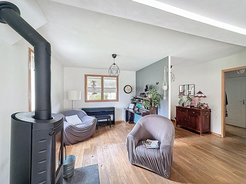 Maison - 120 m² - 6 pièces