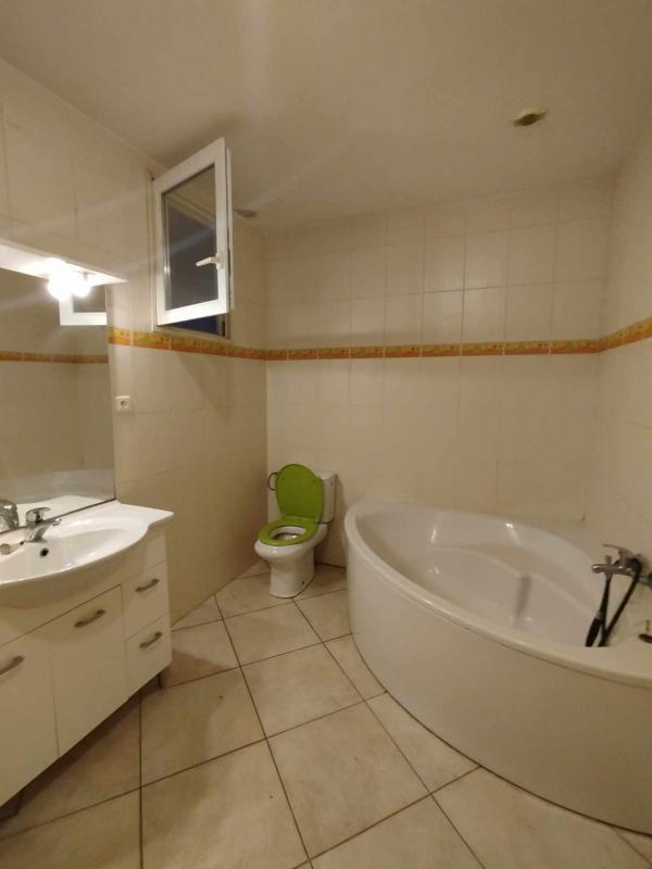 Appartement - 84 m² - 3 pièces