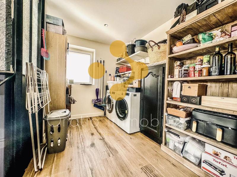 Maison de village - 261 m² - 10 pièces