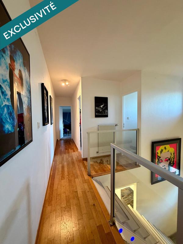 Maison - 346 m² - 10 pièces