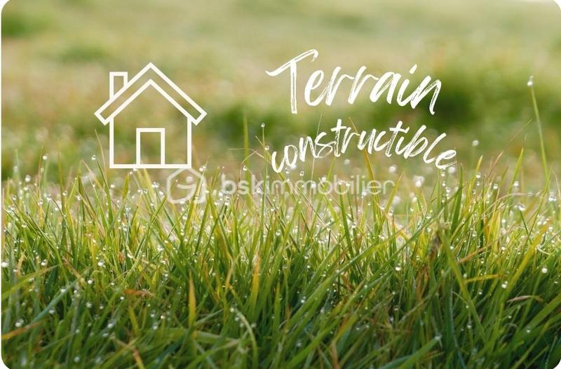 Terrain - 890 m²
