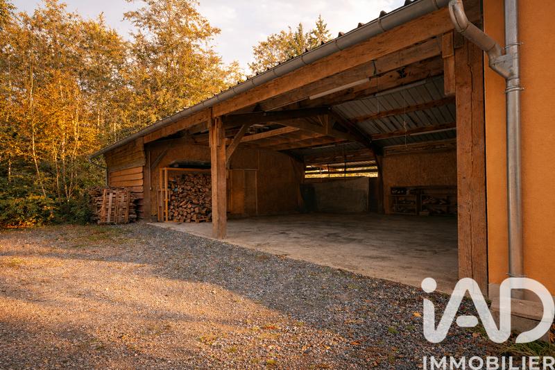 Maison - 290 m² - 9 pièces