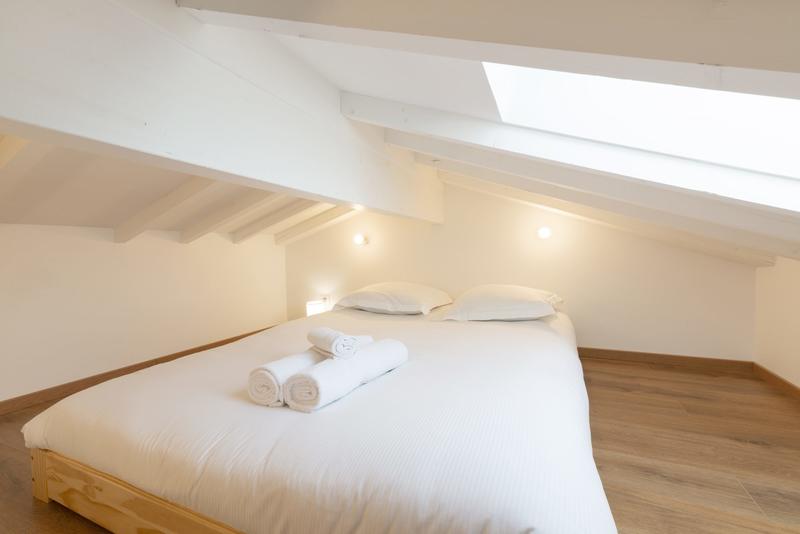 Appartement - 84 m² - 6 pièces