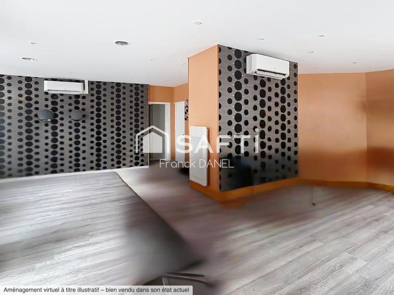 Local commercial - 114 m² - 4 pièces