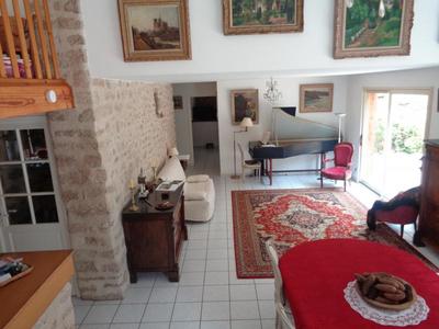 Maison - 400 m² - 10 pièces