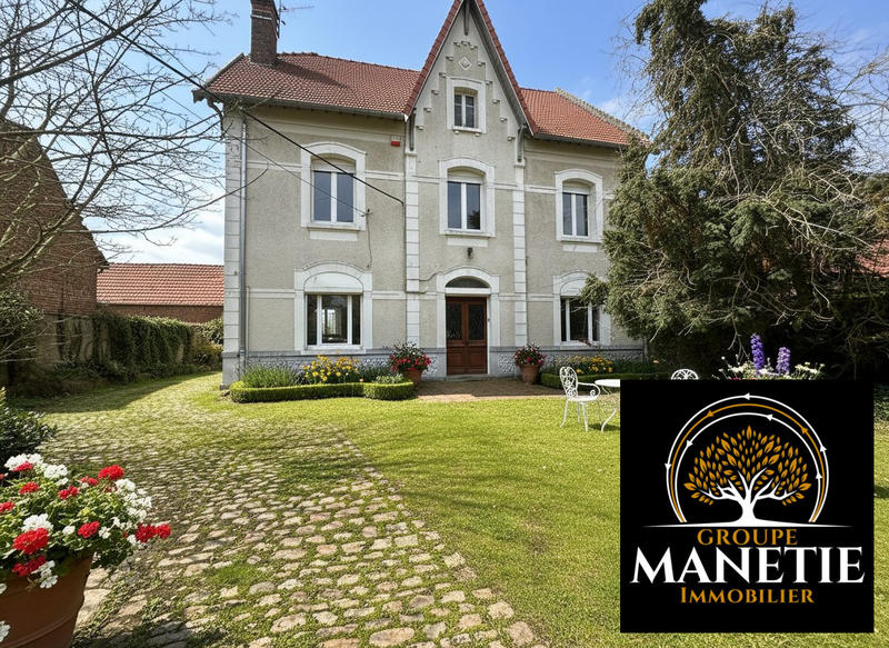 Maison - 207 m² - 6 pièces