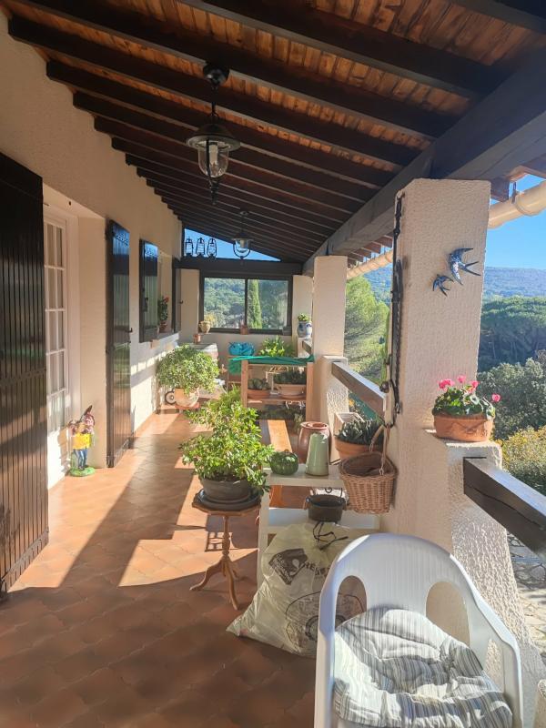 Villa - 197 m² - 8 pièces