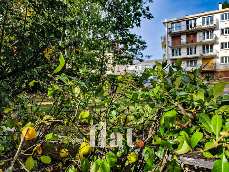 Appartement - 92 m² - 4 pièces