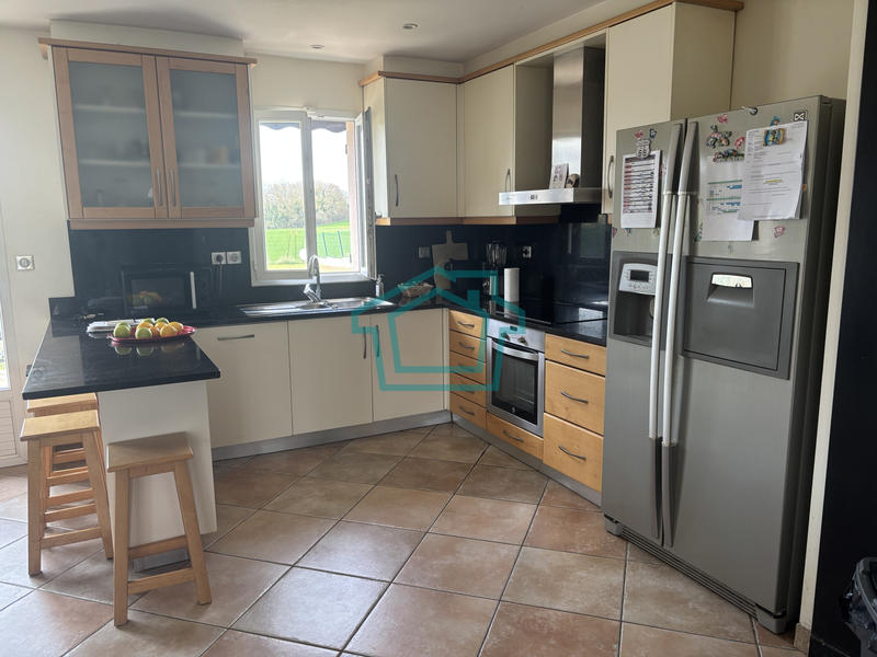 Maison - 131 m² - 6 pièces