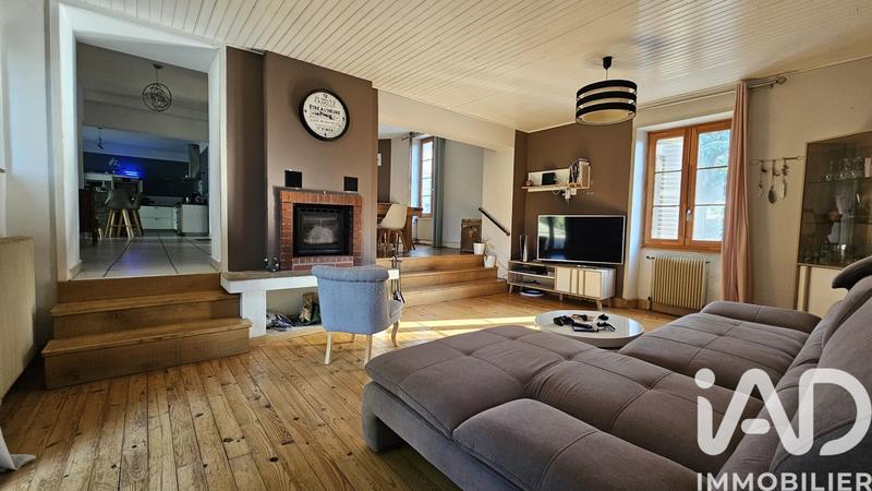 Maison - 199 m² - 6 pièces