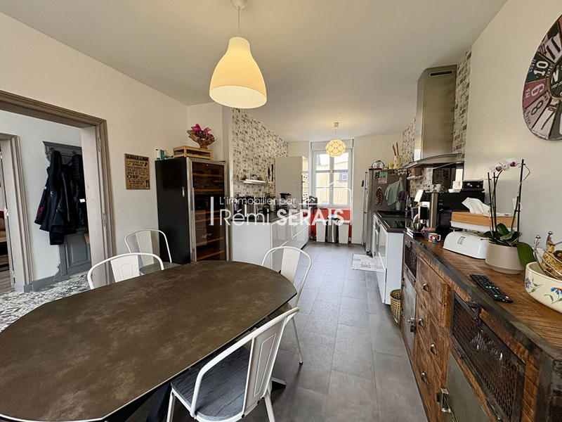 Maison - 130 m² - 6 pièces