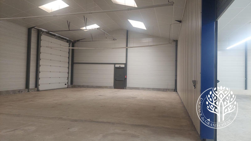 Local d'activités - 481 m² - 5 pièces