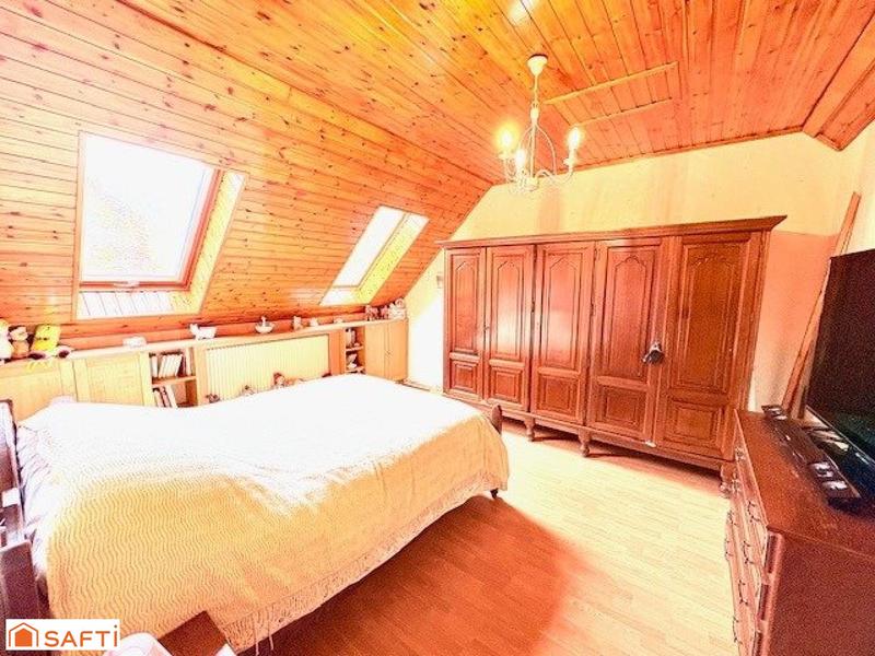 Maison - 150 m² - 10 pièces