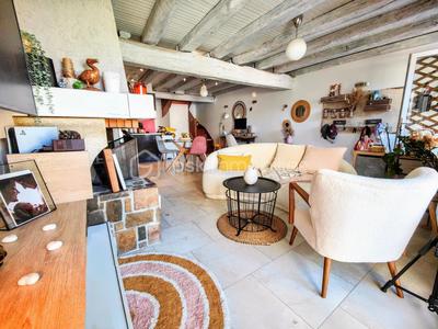 Maison - 91 m² - 4 pièces