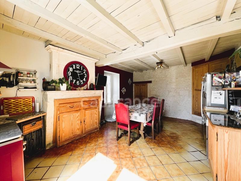 Maison - 137 m² - 4 pièces