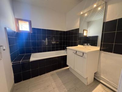 Maison de ville - 49 m² - 3 pièces