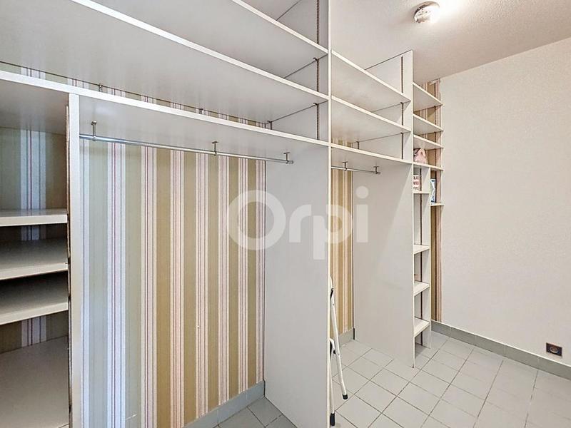 Appartement - 79 m² - 3 pièces