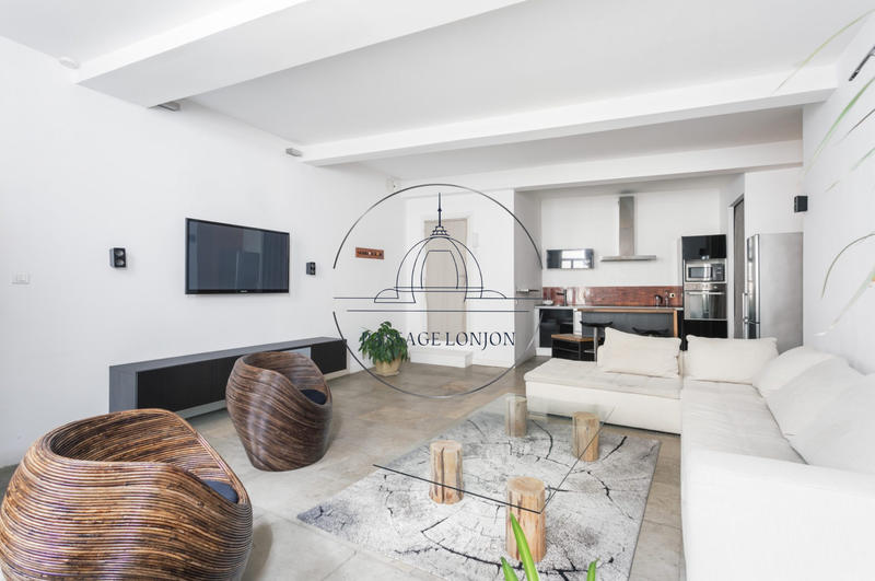 Appartement - 67 m² - 2 pièces