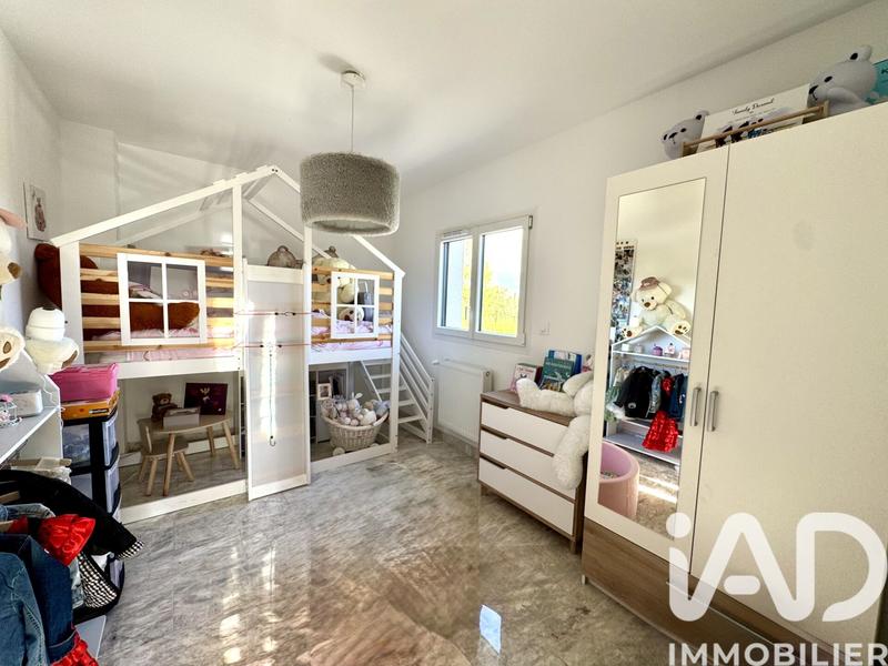 Maison - 122 m² - 6 pièces