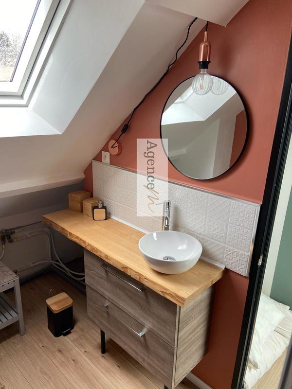 Maison traditionnelle - 140 m² - 5 pièces