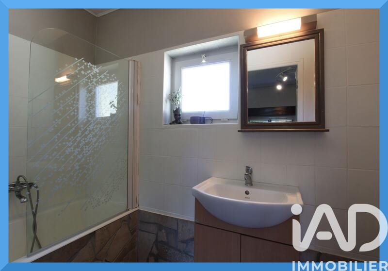 Maison - 137 m² - 6 pièces