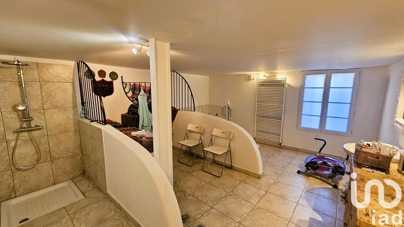 Maison - 187 m² - 5 pièces