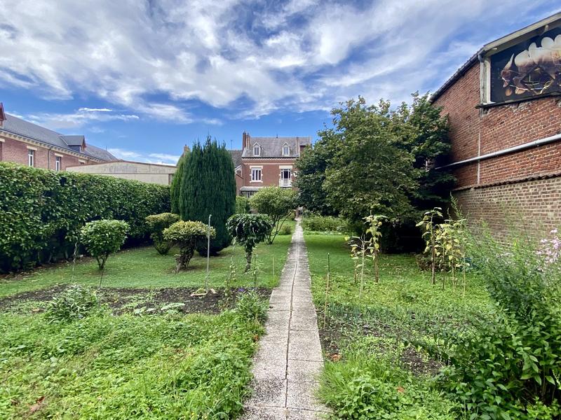 Maison - 192 m² - 6 pièces