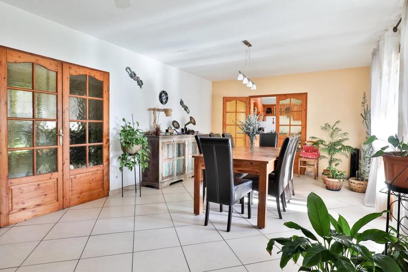 Maison - 155 m² - 6 pièces