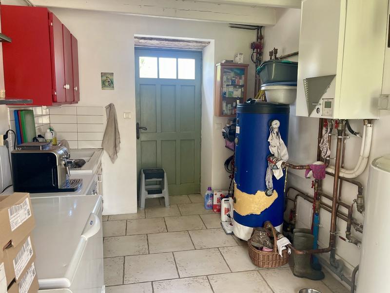 Maison - 220 m² - 6 pièces