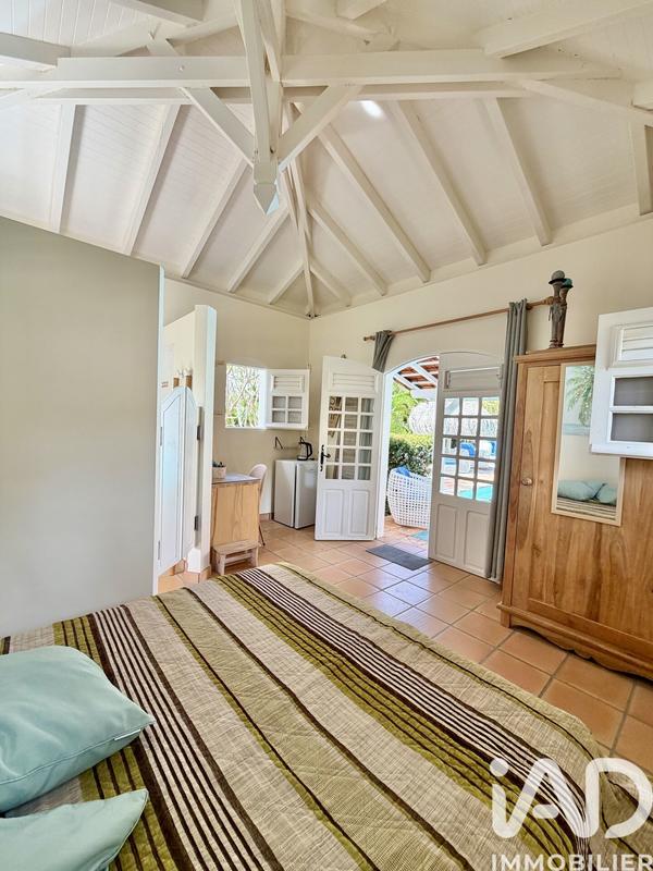 Maison - 138 m² - 5 pièces