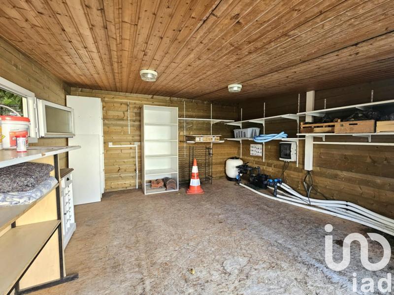 Maison - 198 m² - 8 pièces