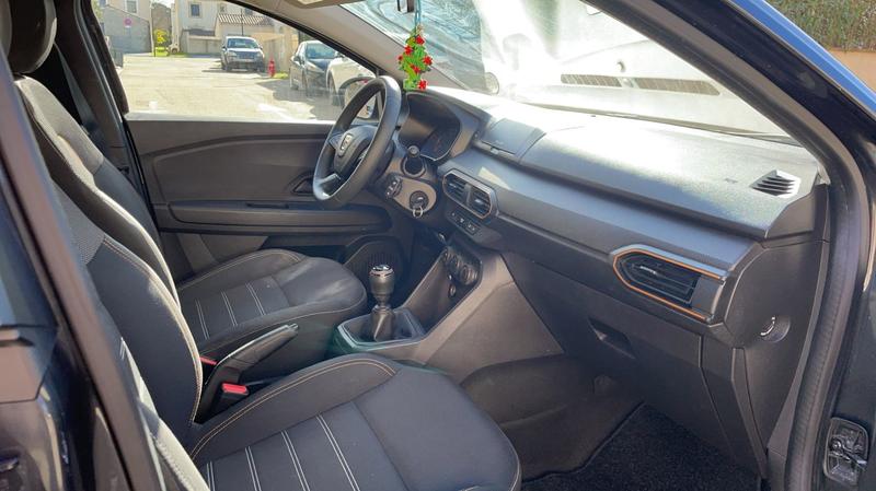 Dacia Sandero II 1.0 Eco-G 100 Stepway Essentiel