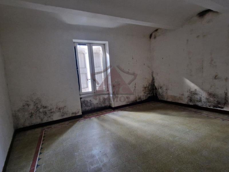 Local d'activités - 270 m² - 8 pièces