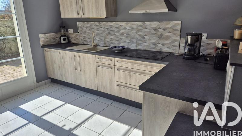 Maison - 94 m² - 5 pièces