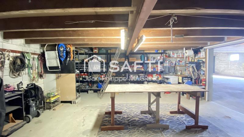 Appartement - 136 m² - 6 pièces