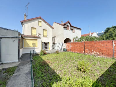 Maison - 71 m² - 5 pièces