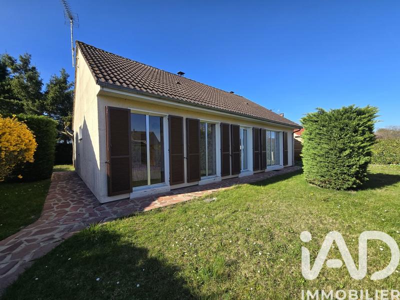 Maison - 92 m² - 4 pièces