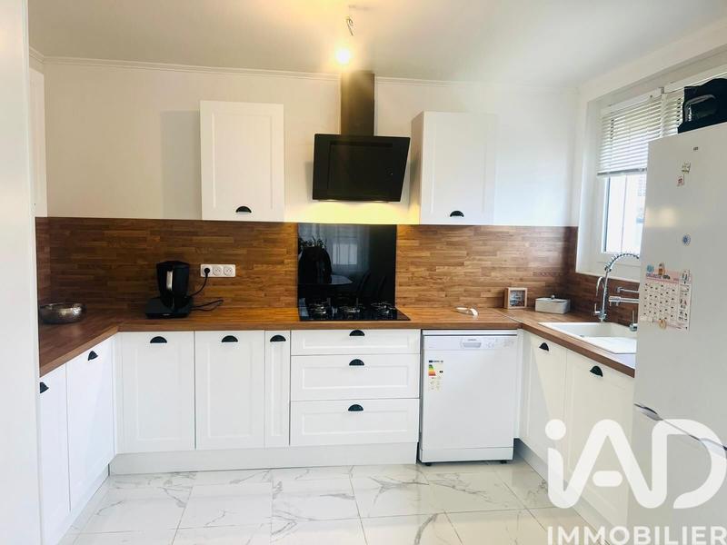 Maison - 103 m² - 5 pièces