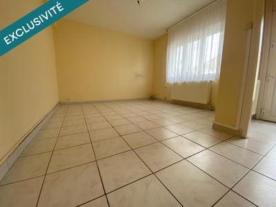 Maison - 75 m² - 5 pièces