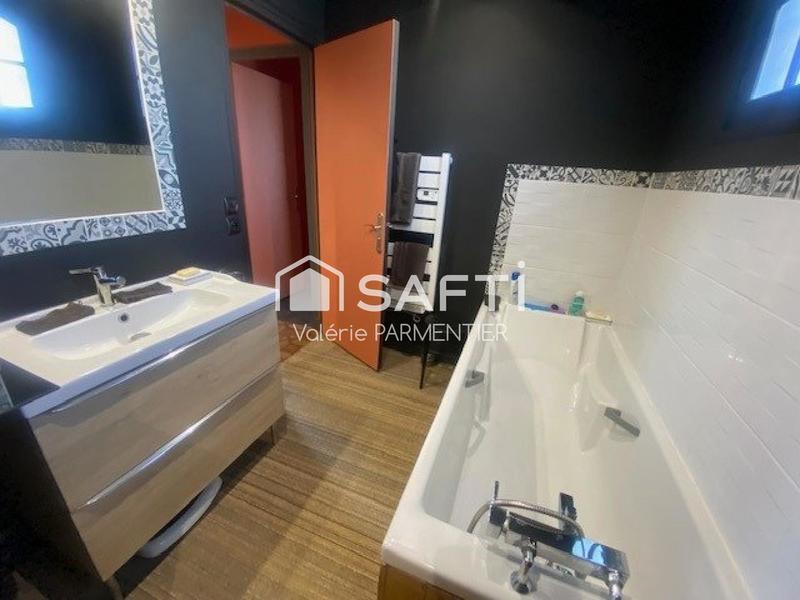 Maison - 98 m² - 4 pièces