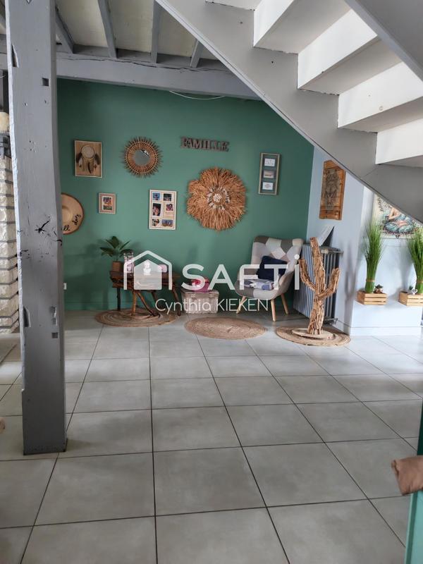 Maison - 200 m² - 5 pièces