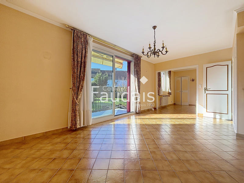 Maison - 81 m² - 5 pièces