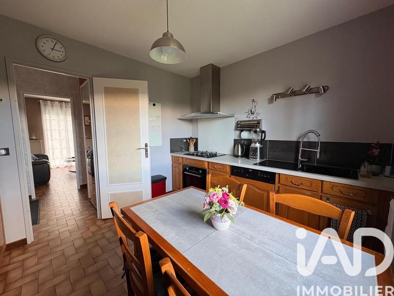 Maison - 104 m² - 5 pièces