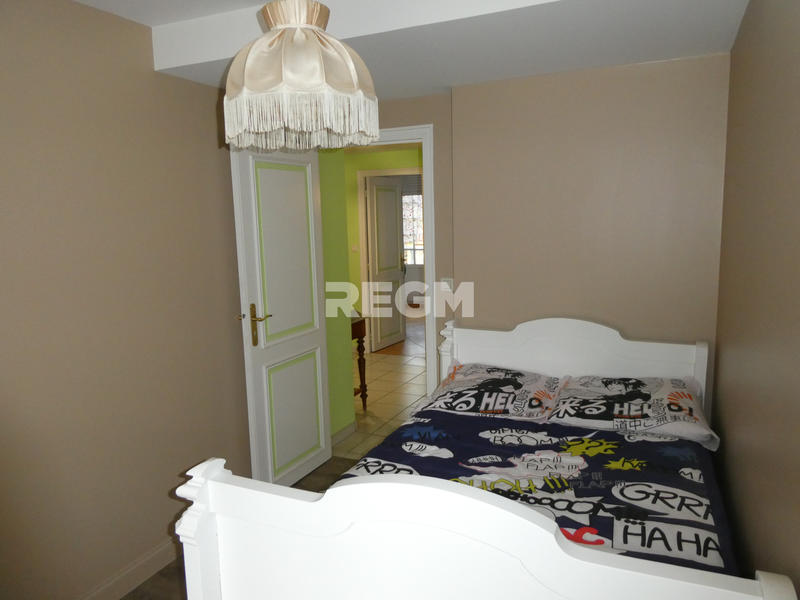 Propriété - 8 191 m² - 11 pièces